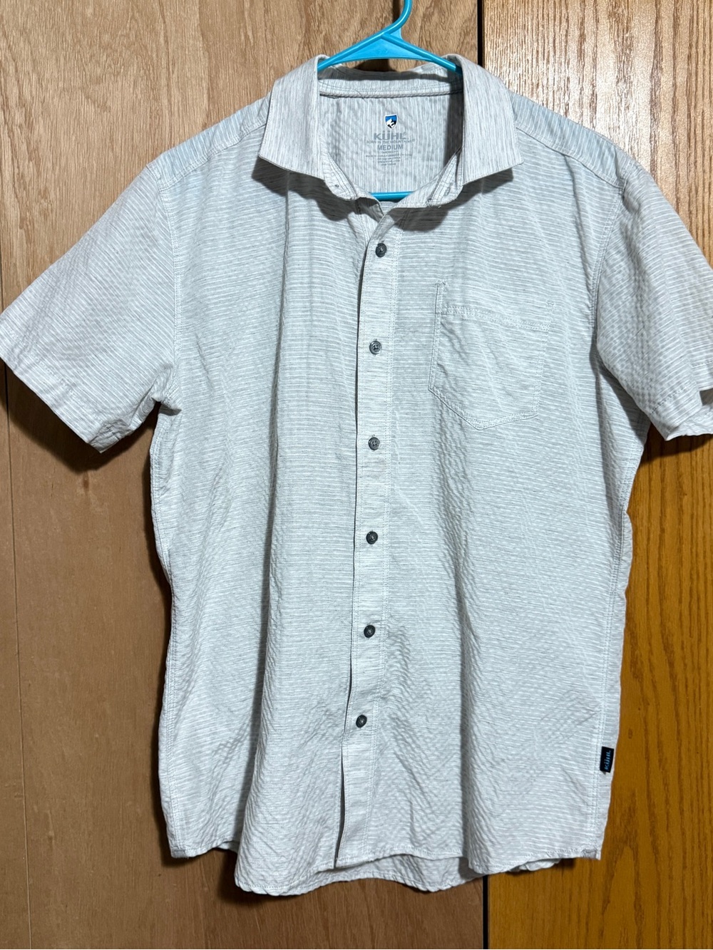 Kuhl Men’s Light Gray Short Sleeve Button-Down Shirt